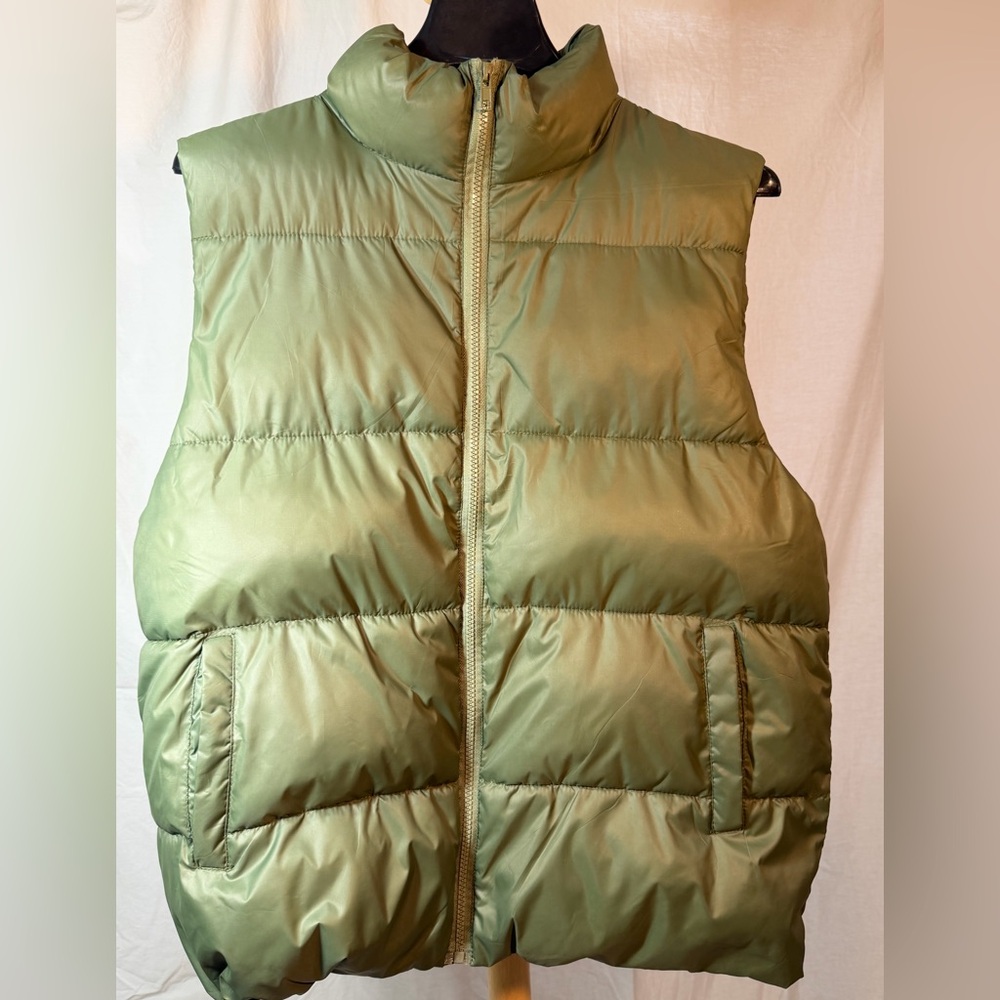 Small Women’s Oversized Puffer Jacker. Temu.